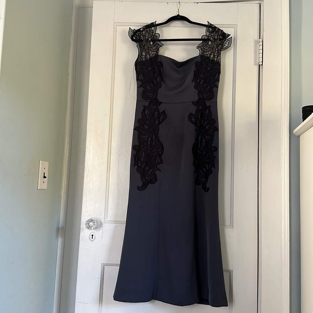 Only Worn Once! In Great Condition. Js Collection… - image 1